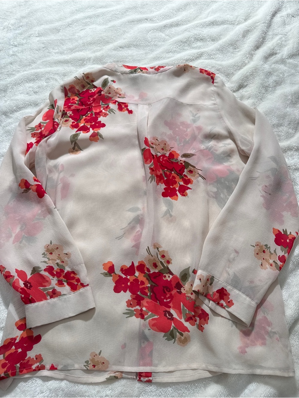Joie 100% Silk Floral Blouse – Size M Sheer - Picture 6 of 10